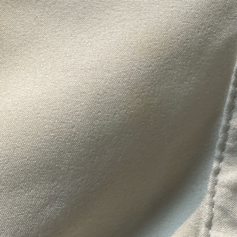 White Ruffled High-Low Blouse - Picture 3 of 3